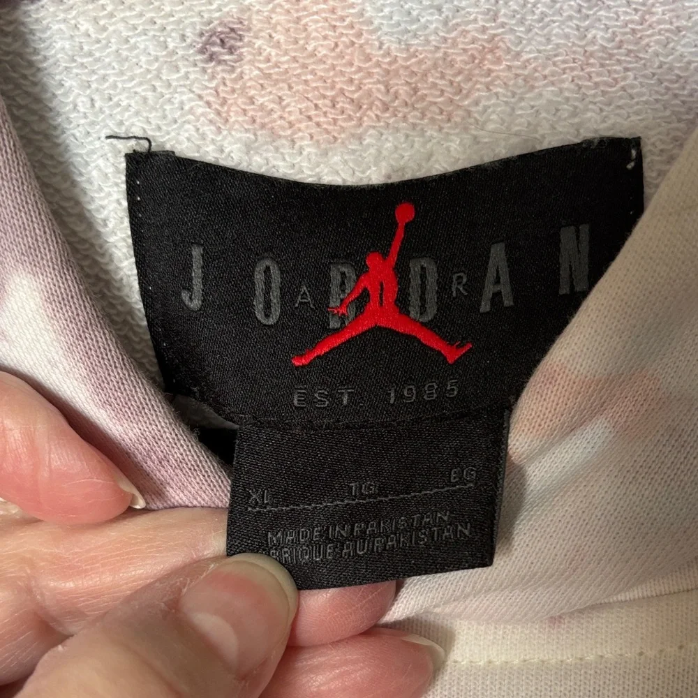 Jordan Red and Black Logo Tag